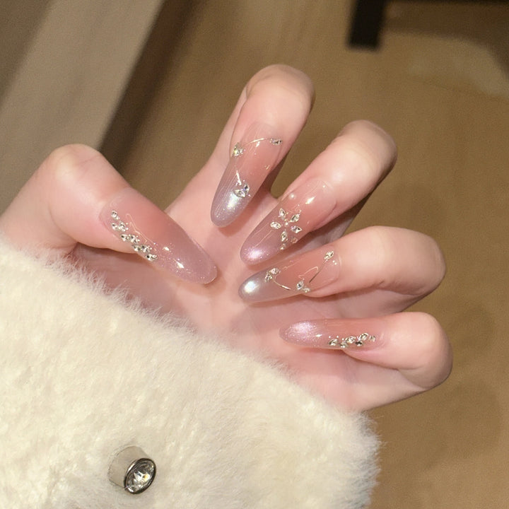 Elegantes wiederverwendbares Acryl-Nagelset