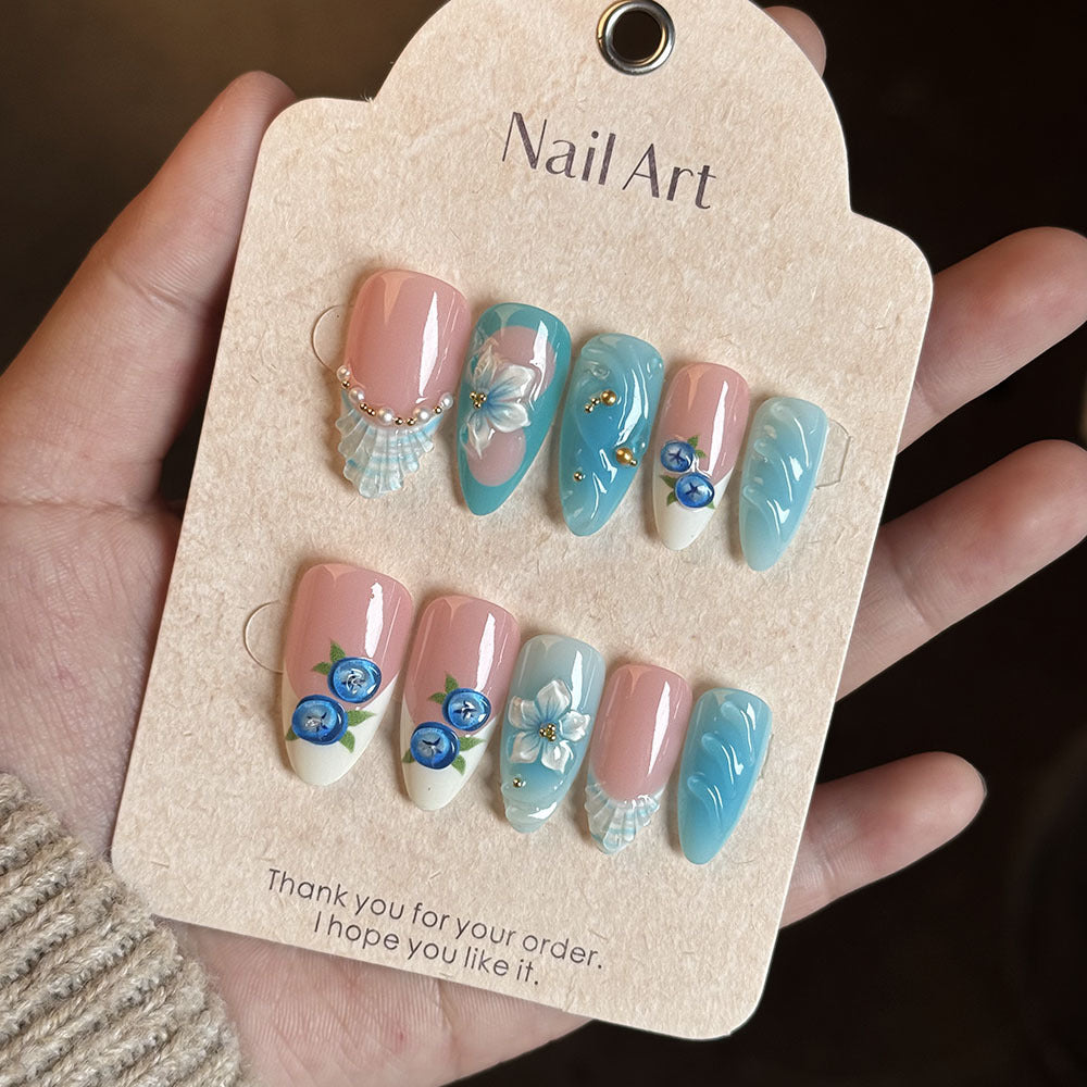 Florale dekorative Press-On Nagelset Karnz