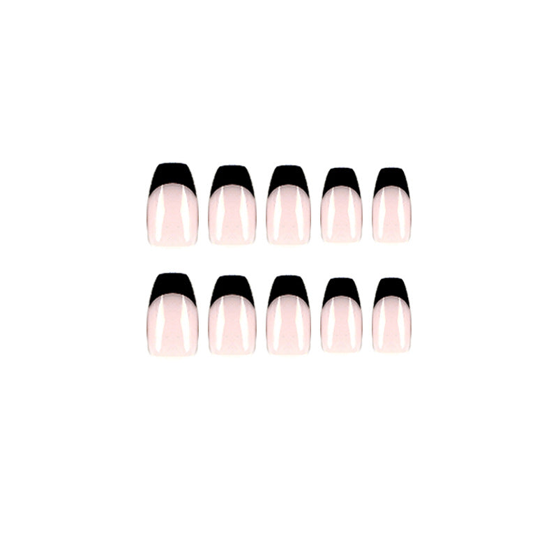 Künstliche Nagelspitzen mit Hochglanz-Schwarz Karnz