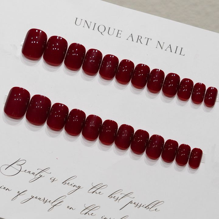Elegante Glänzende Nagelkunst