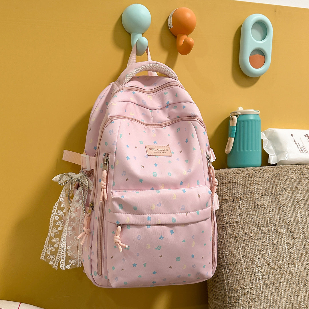Stylischer Multi-Taschen-Rucksack mit dekorativen Akzenten Karnz