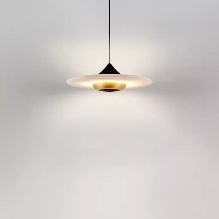 Moderne innovative Deckenpendelleuchte