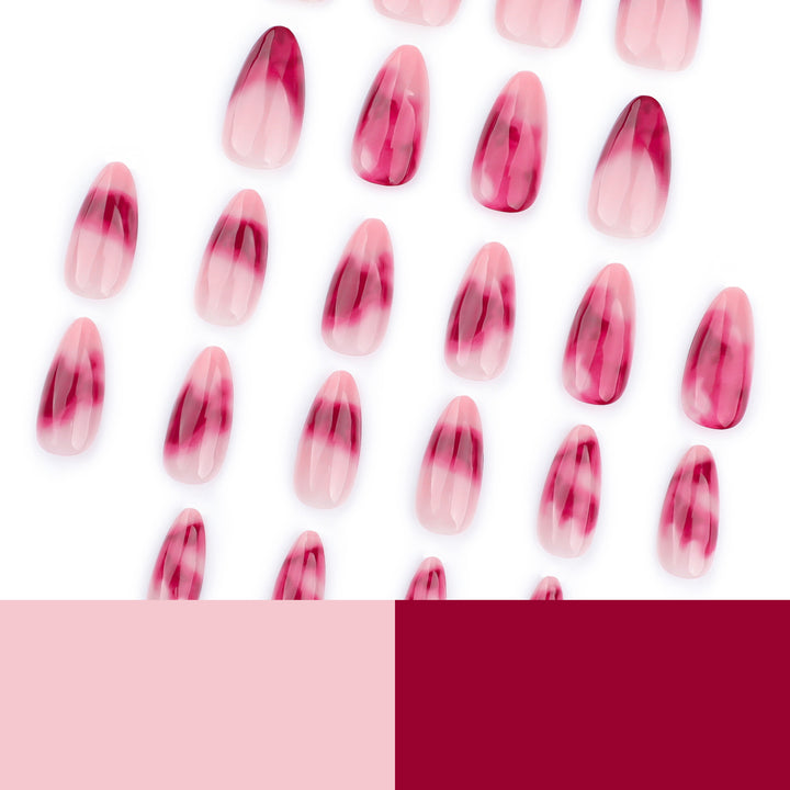 Kunstvolle Stiletto-Nägel mit glamourösem Farbverlauf Karnz