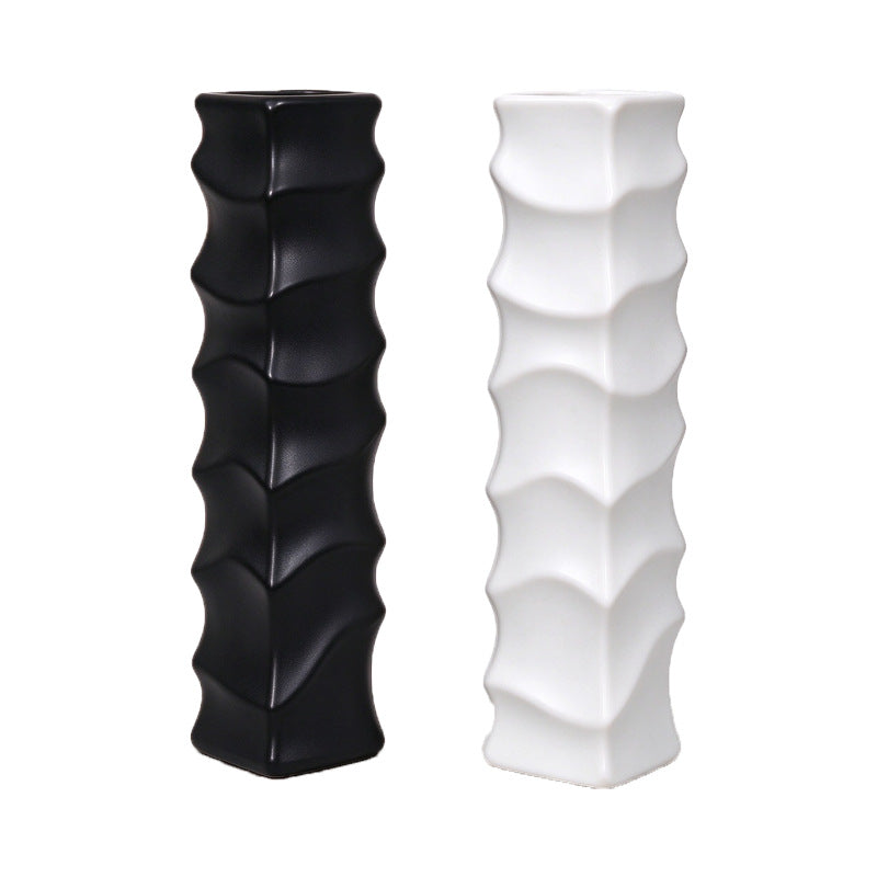 Dekorative Slim Wave Vase Karnz