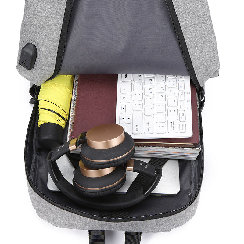 Moderner Technologie-affiner Rucksack Karnz