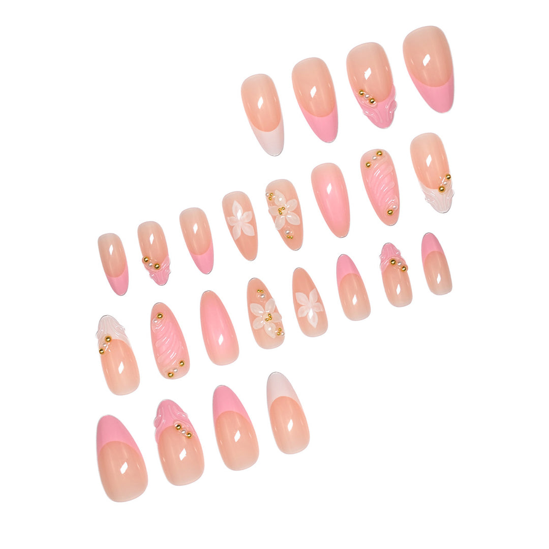Dekorative Nagelkunst