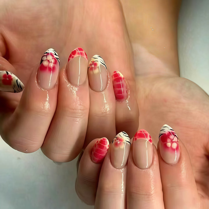 Künstlerisches Floral Press-On Nagel Set Karnz 1787368887