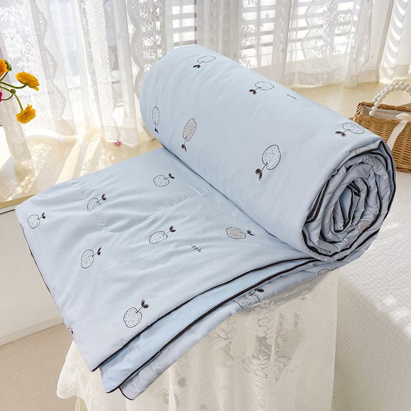 Floral gestickte Bettdecke Karnz