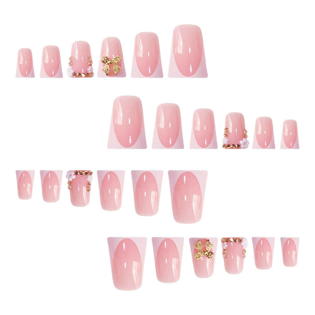 Dekoratives Press-On Nagelkunst Set Karnz