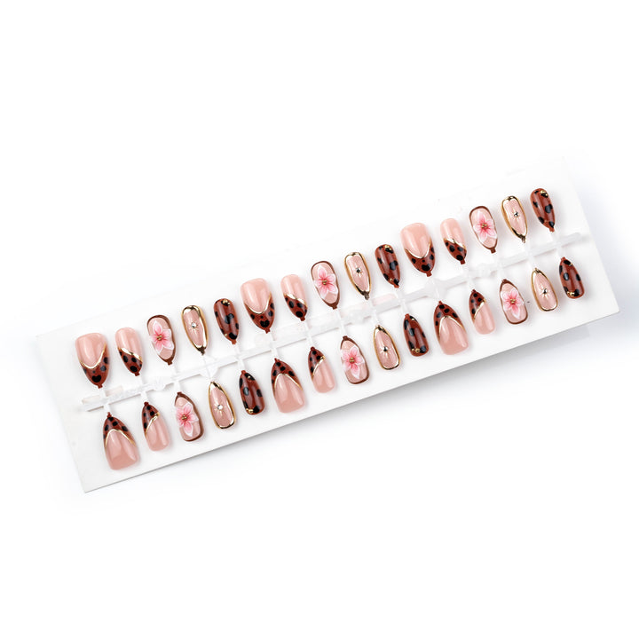 Künstlerisches Blumendesign und exotisches Muster Press-On Nail Set