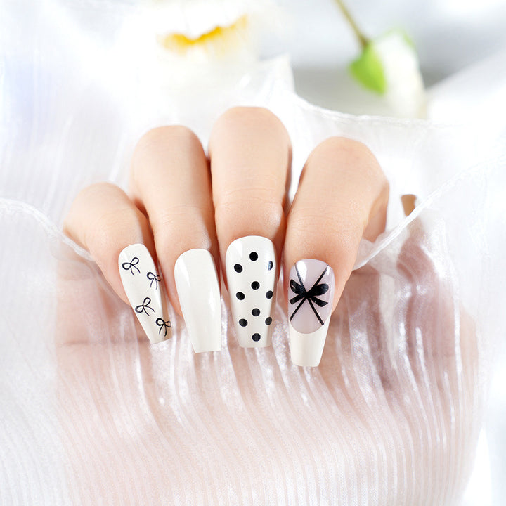 Elegantes Press-On Nagelkunstset Karnz