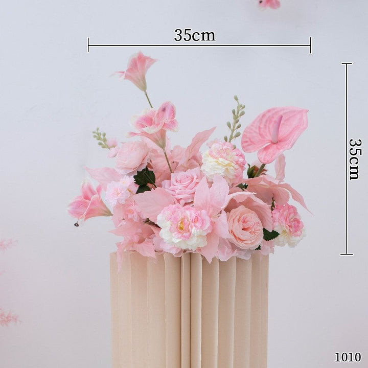 Lebensechte Blumenarrangement-Darstellung