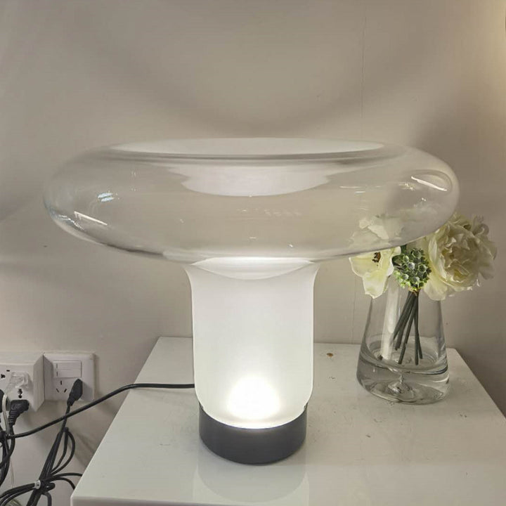 Moderne skulpturale Glas-Tischlampe