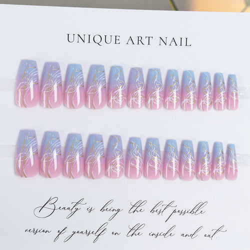 Elegantes Marmor Design Nagelkunst