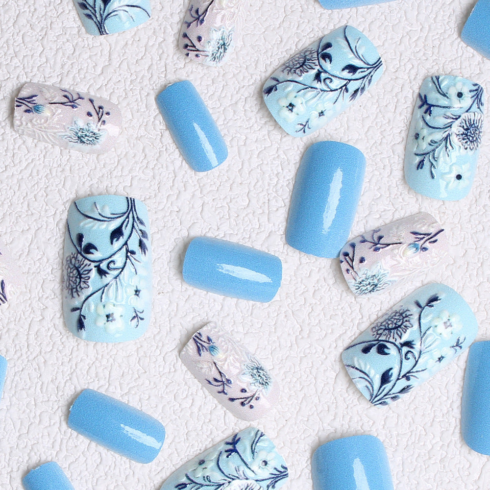 Botanische Blumen Press-On Nagelkunst Karnz