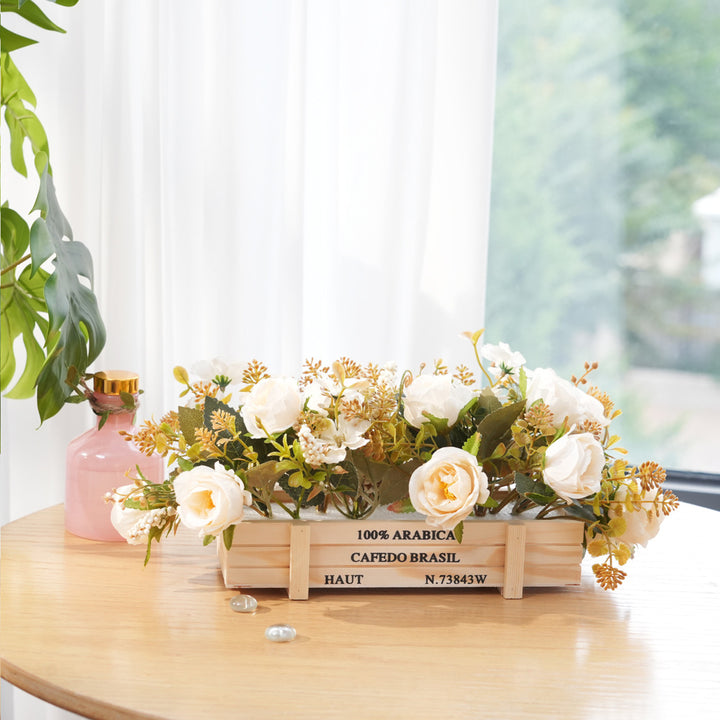 Dekoratives Künstliches Blumenarrangement