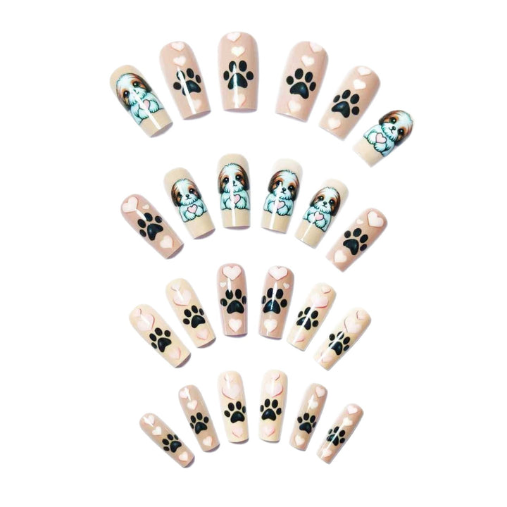 Kunstnageldesign mit Niedlichem Hundemotiv Karnz
