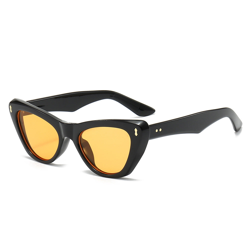 Damen Cat-Eye Sonnenbrille mit eleganten akzentuierten Rahmen Karnz