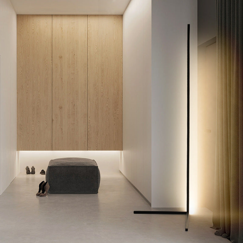 Moderne LED Stehleuchte mit intelligenten Farbwechsel-Funktionen