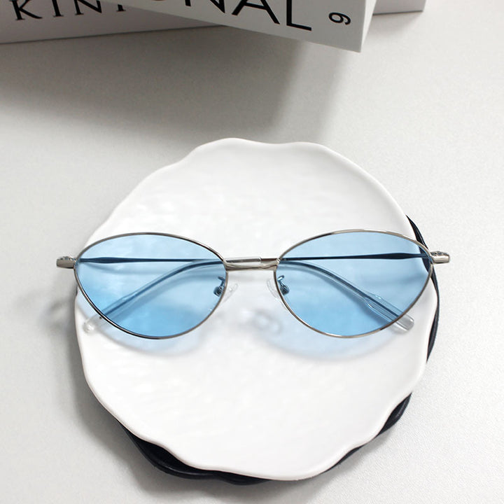 Modische Rechteckige Brille mit Feinem Metallrahmen Karnz