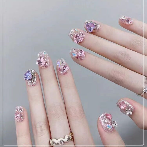 Glamouröse Kristall-Verzierte Nagelkunst-Verlängerungen Karnz