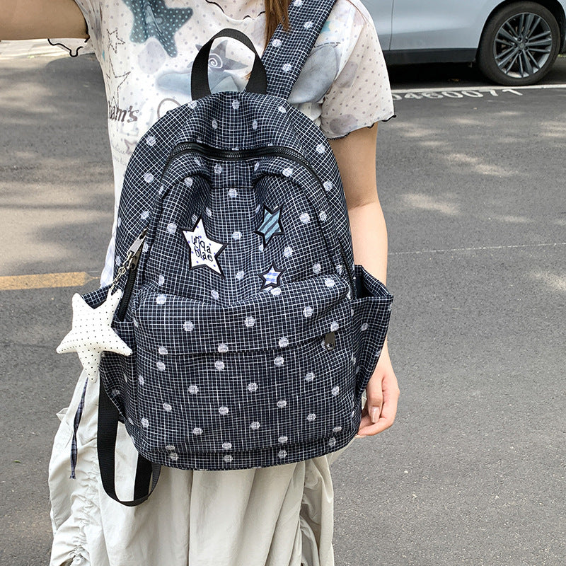 Stylischer praktischer Rucksack mit Karomuster Karnz