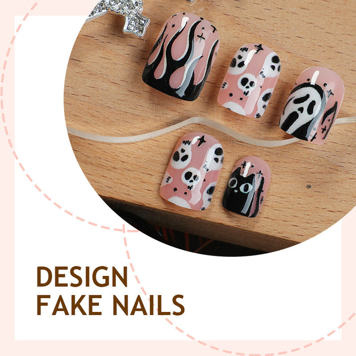 Kunstnagelset mit kreativem Halloween-Design Karnz