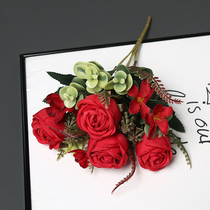 Realistischer Blumengesteck