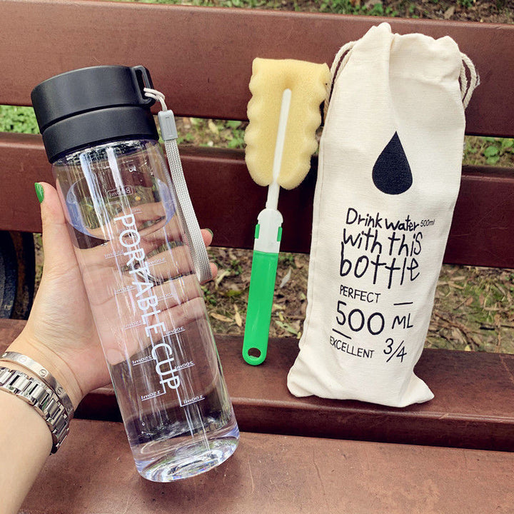 Damen tragbare Wasserflasche mit praktischem Reinigungssystem Karnz