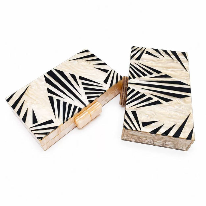 Geometrische Acryl-Clutch