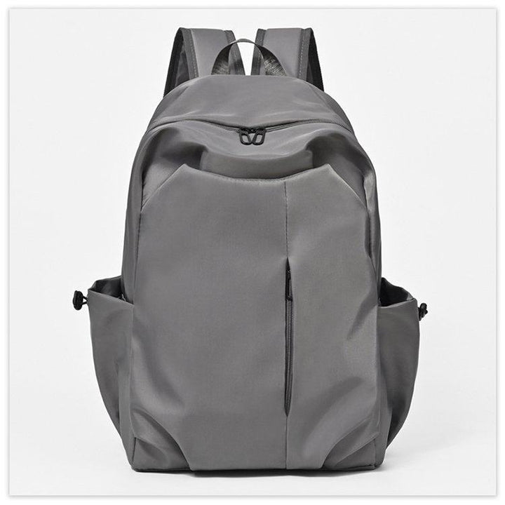 Schlanker minimalistischer Rucksack