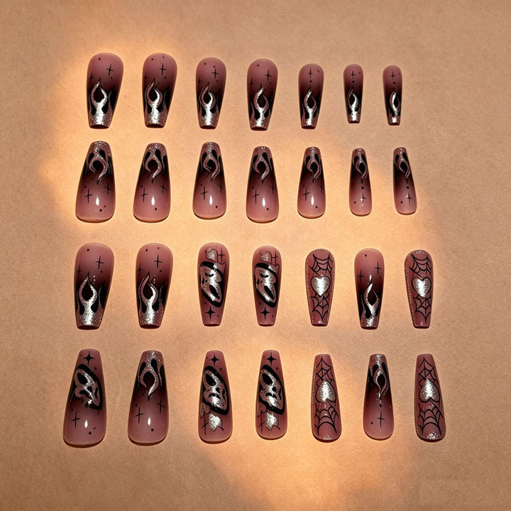 Gothic Themen Nagelkunst Tipps Karnz