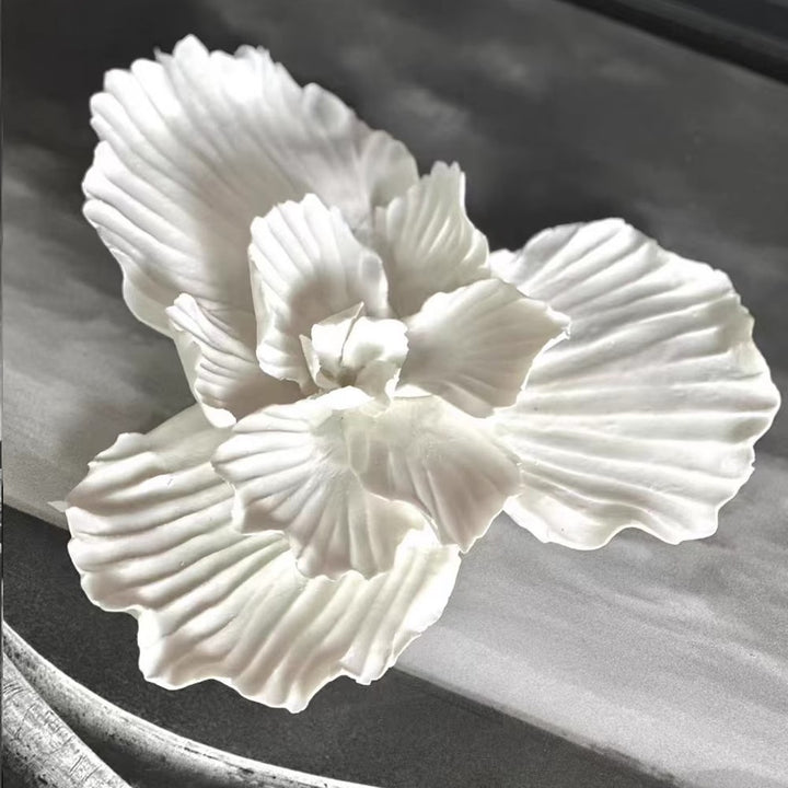 Elegante dekorative Blumen Skulptur