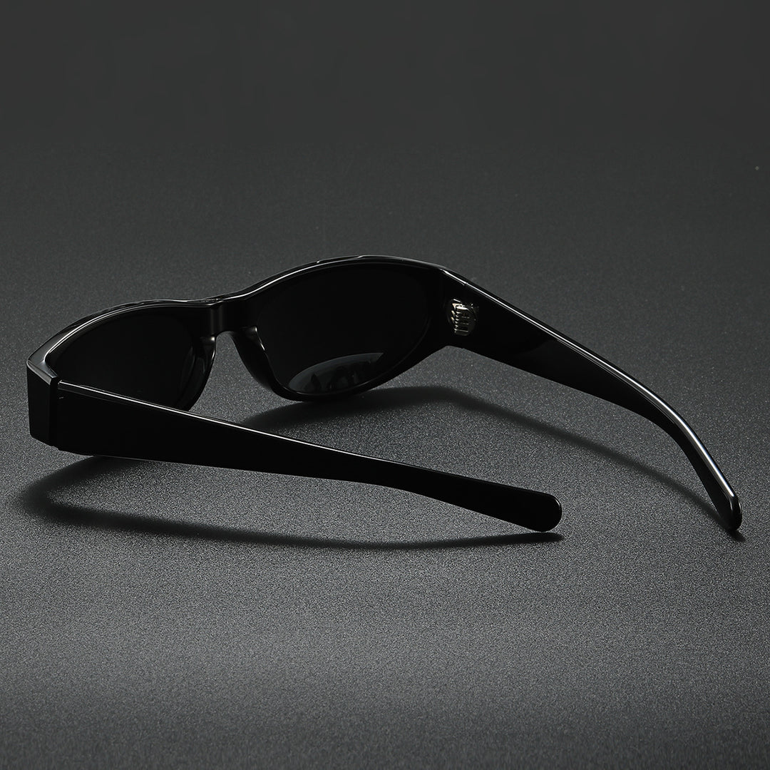 Damen elegante modische Sonnenbrille mit leichtem Rahmen Karnz