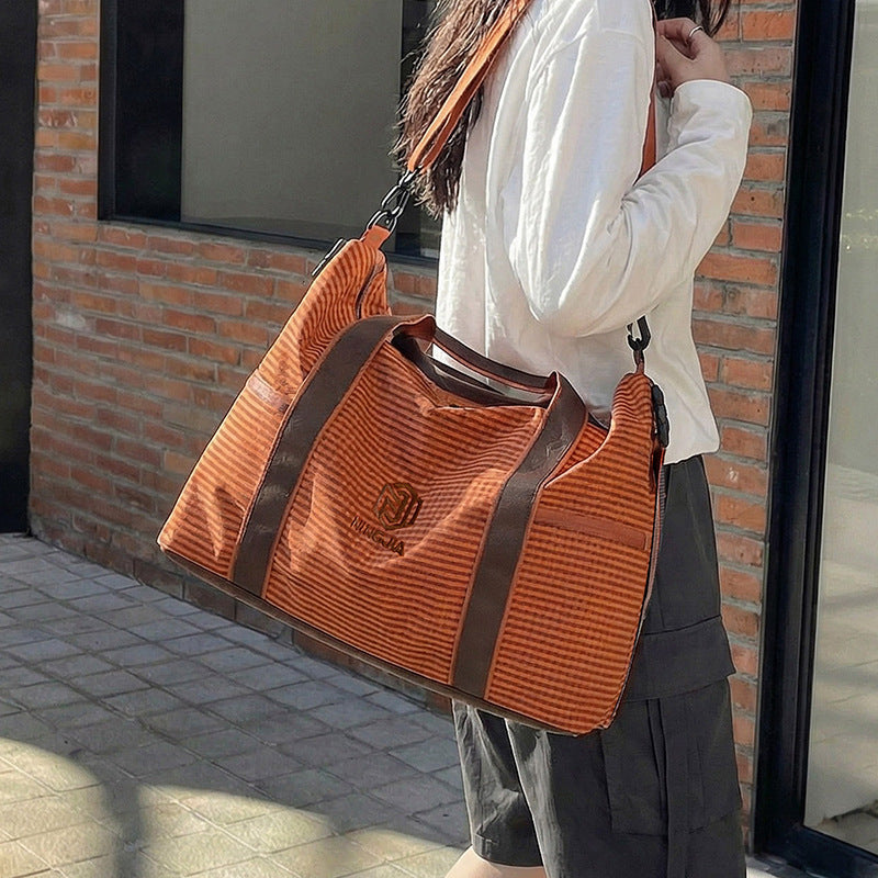 Geräumige multifunktionale Gym-Duffle-Tasche Karnz