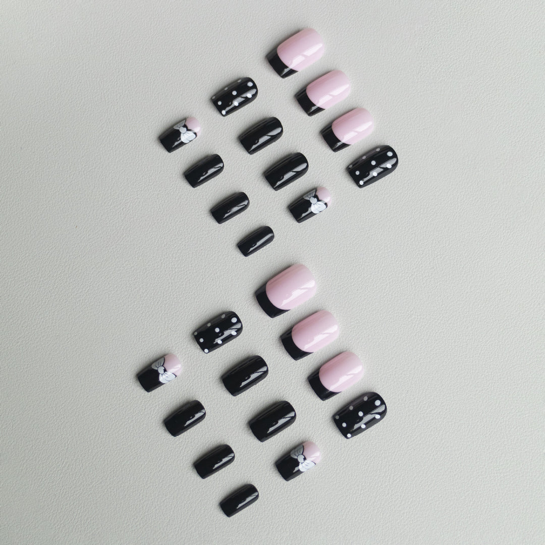 Künstlerisches Polka Dot und Schleifen Nagelkunstset
