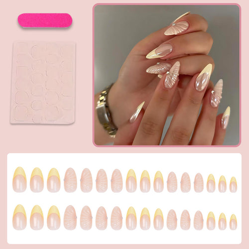 Kunstnagelset mit einzigartigen Muschel-Designs Karnz