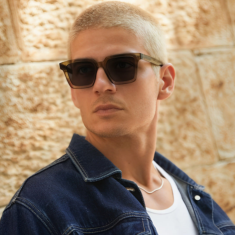 Damen quadratische Sonnenbrille mit transparentem Rahmen und polarisierenden Gläsern Karnz