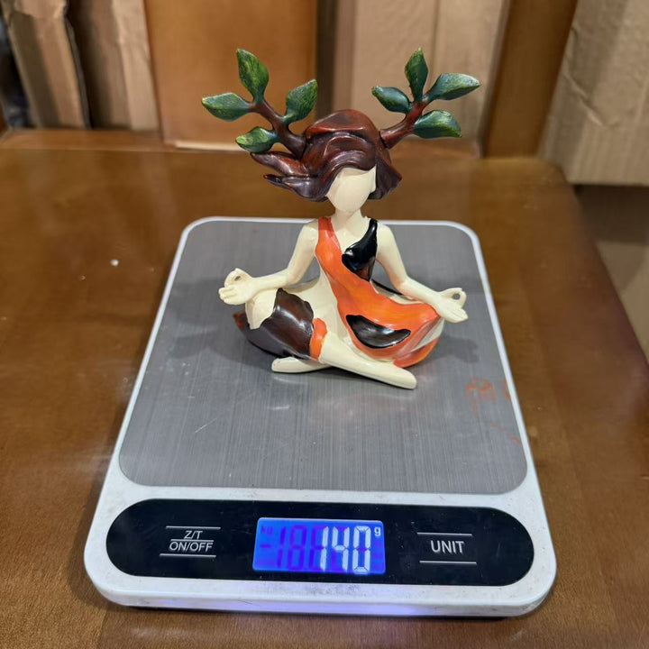 Dekorative Meditative Naturfigur Karnz