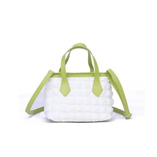 Strukturierte Mini-Satteltasche