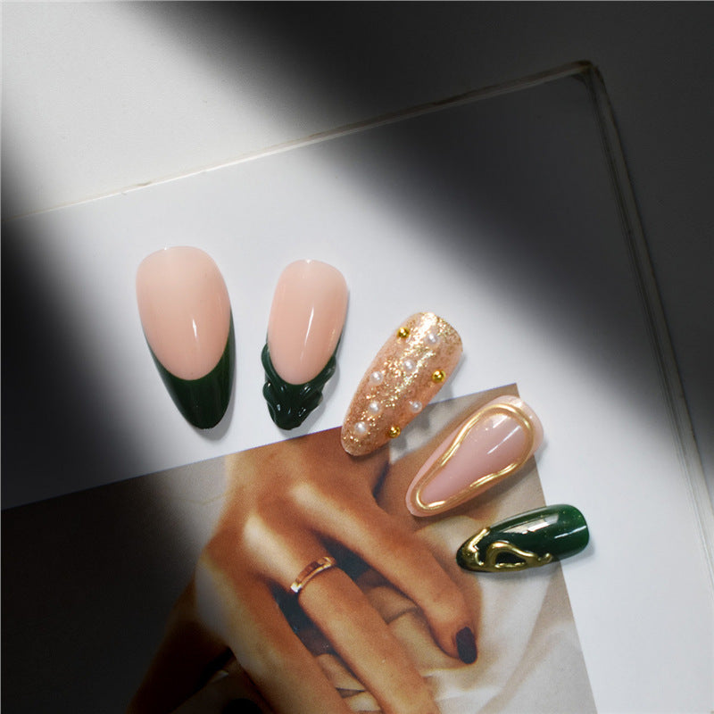 Glamouröse Dekorative Press-On Nagelkunst Karnz