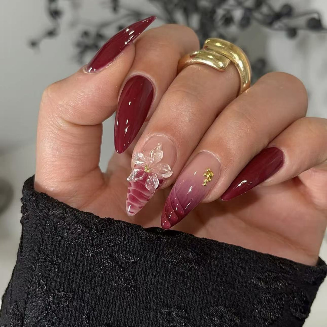 Künstlerische florale Stiletto Press-On Nägel