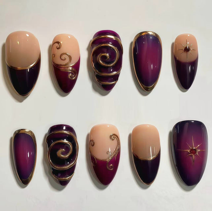 Künstlerisches Press-On Nail Set mit Vintage-Design