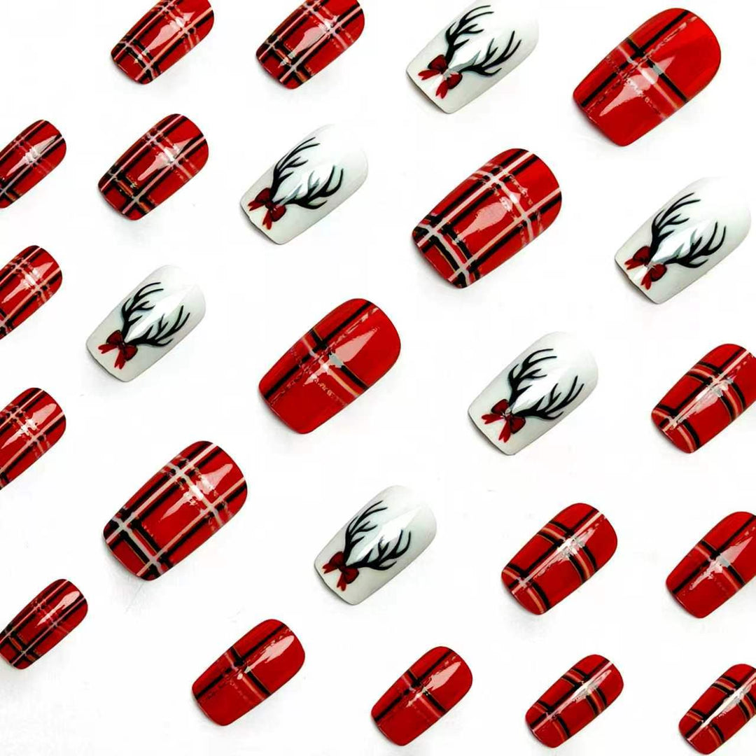 Festliche Nagelkunst Karnz