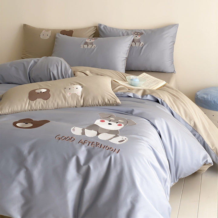 Verspielter Tierdruck Wendbare Baumwollsatin Bettbezug und Kissenbezug Set