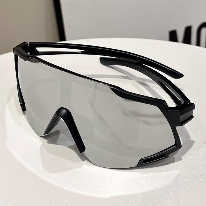 Herren Sportliche Rennbrille mit ergonomischem Design Karnz