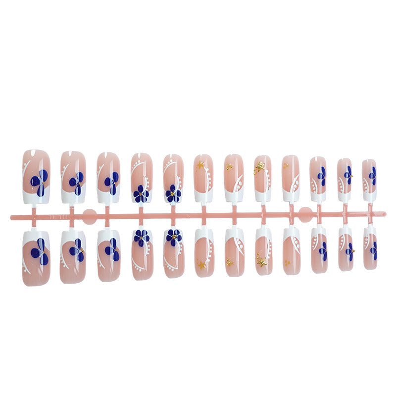 Künstlerische Floral Press-On Nagelkunst Karnz
