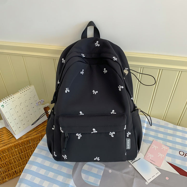 Floral Bestickter Alltagsrucksack Karnz