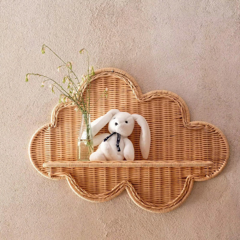 Kreativer Blumenkorb Karnz