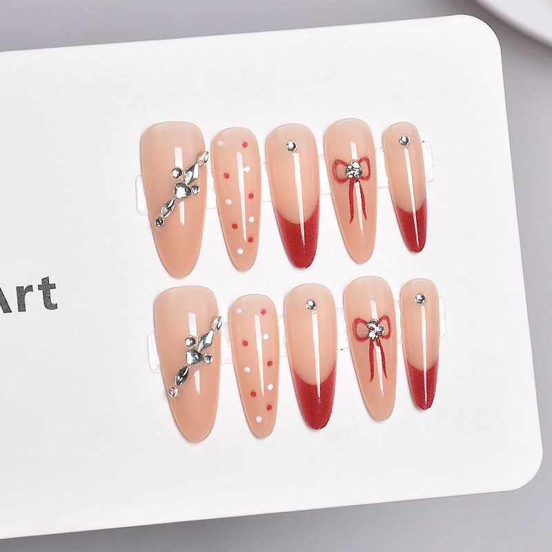 Glamorous Herz-Themen Press-On Nagel Set Karnz
